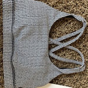 Lululemon sports bra brand new!